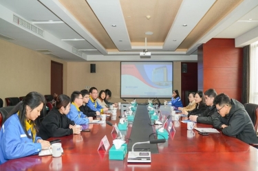 市委常委、宣传部部长沈志凤莅临金沙9001以诚为本慰问高端人才