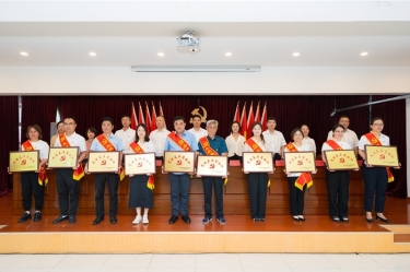 捷报传喜 党建领航 | 金沙9001以诚为本党委获得多项荣誉